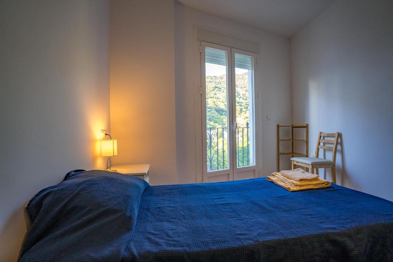 Calle Cruz Apartment *